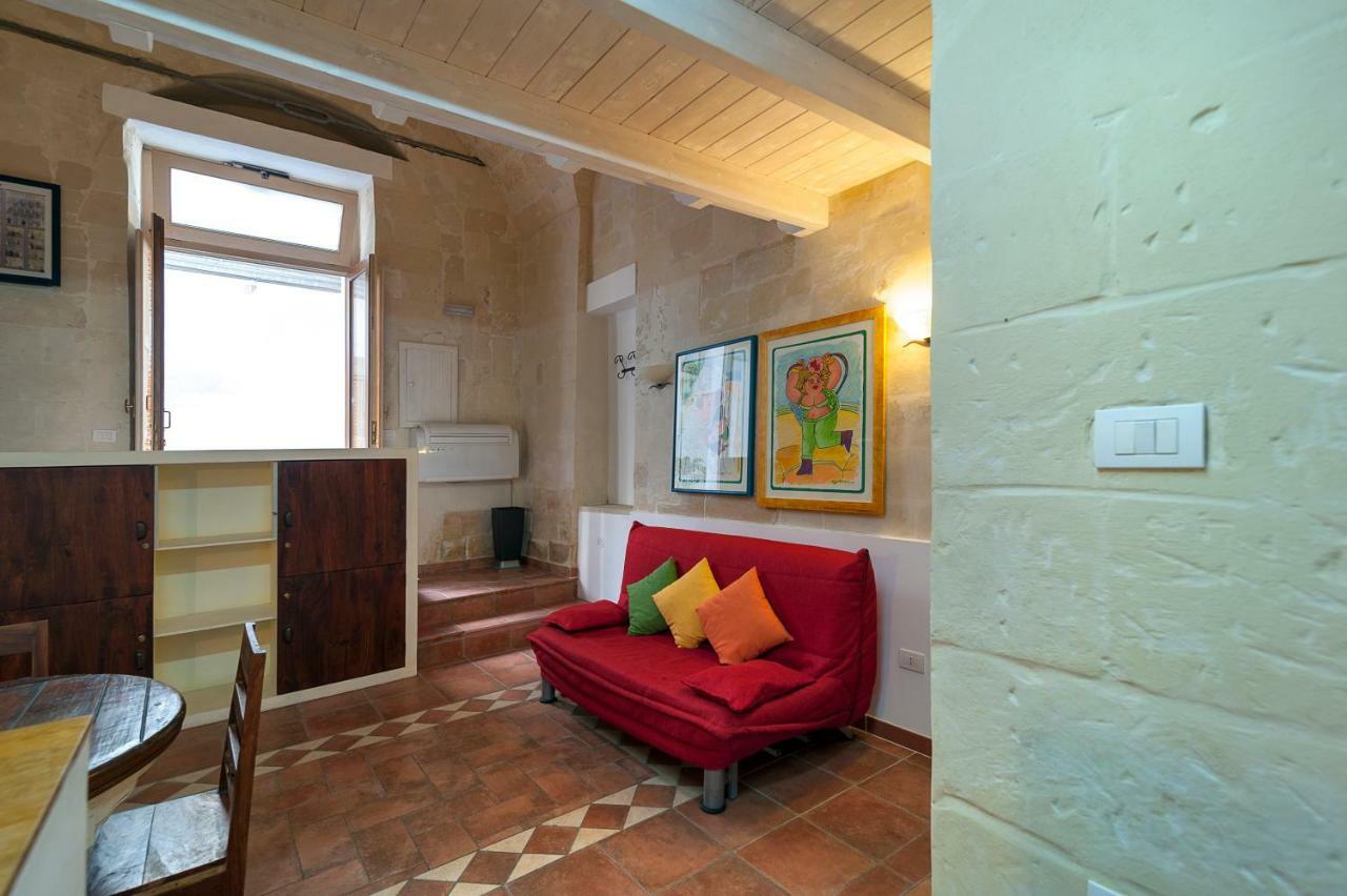 Dimora Dei Baroni Apartment Lecce Luaran gambar
