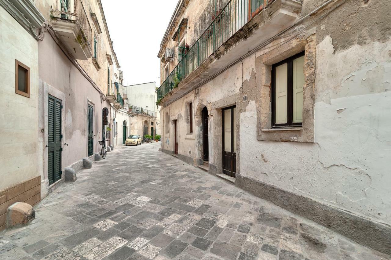 Dimora Dei Baroni Apartment Lecce Luaran gambar